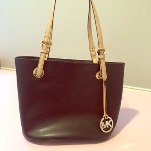Michael Kors tote